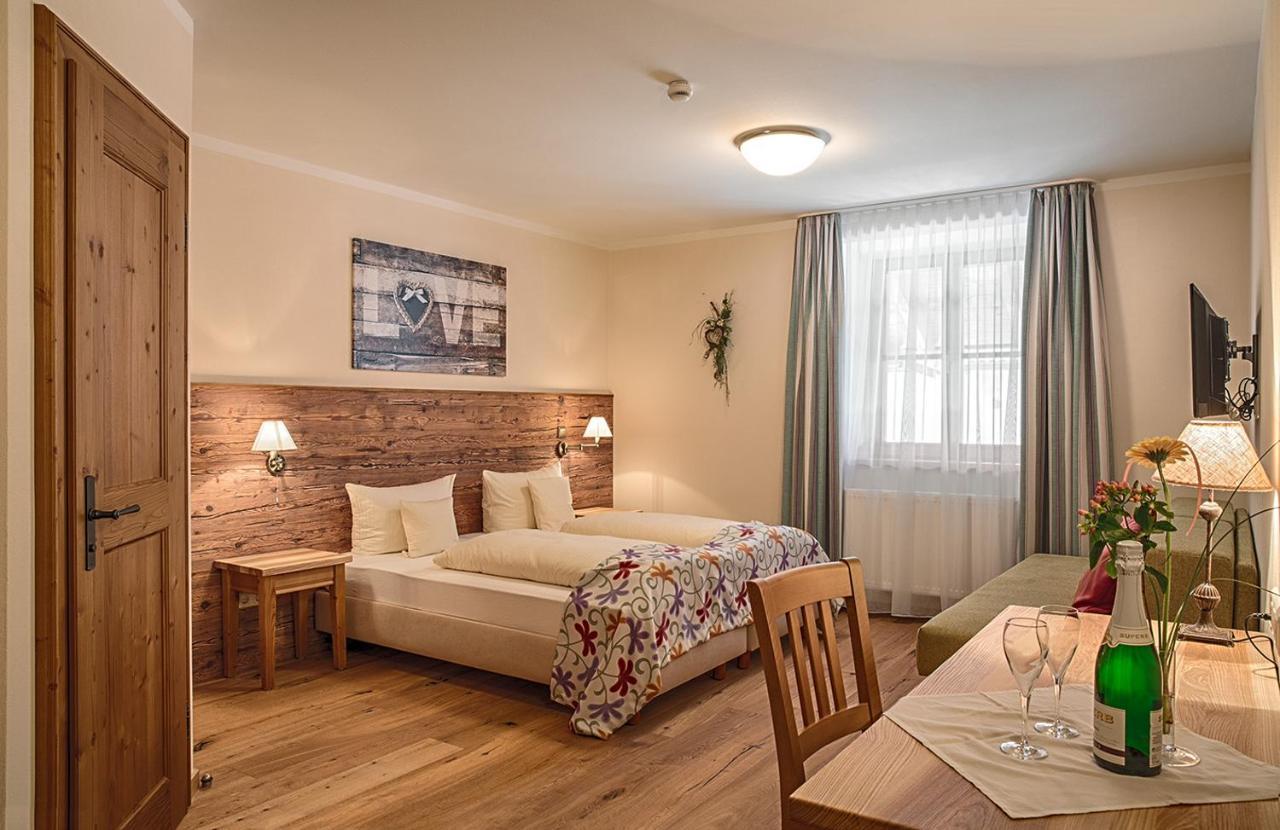 Hotel Wirt Z' Engelsberg ภายนอก รูปภาพ